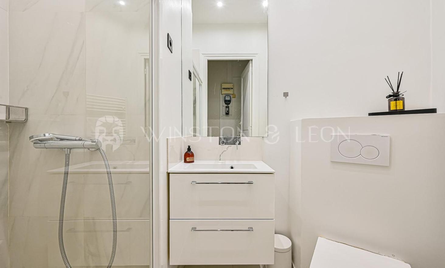 Appartement Paris 7Eme Invalides/ Tour Eiffel 1Er Etage Eksteriør bilde
